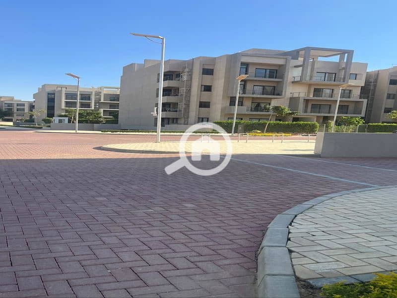 9 842162b7-56ba-4c0c-b153-7c1265d2b77a_800x600. jpg