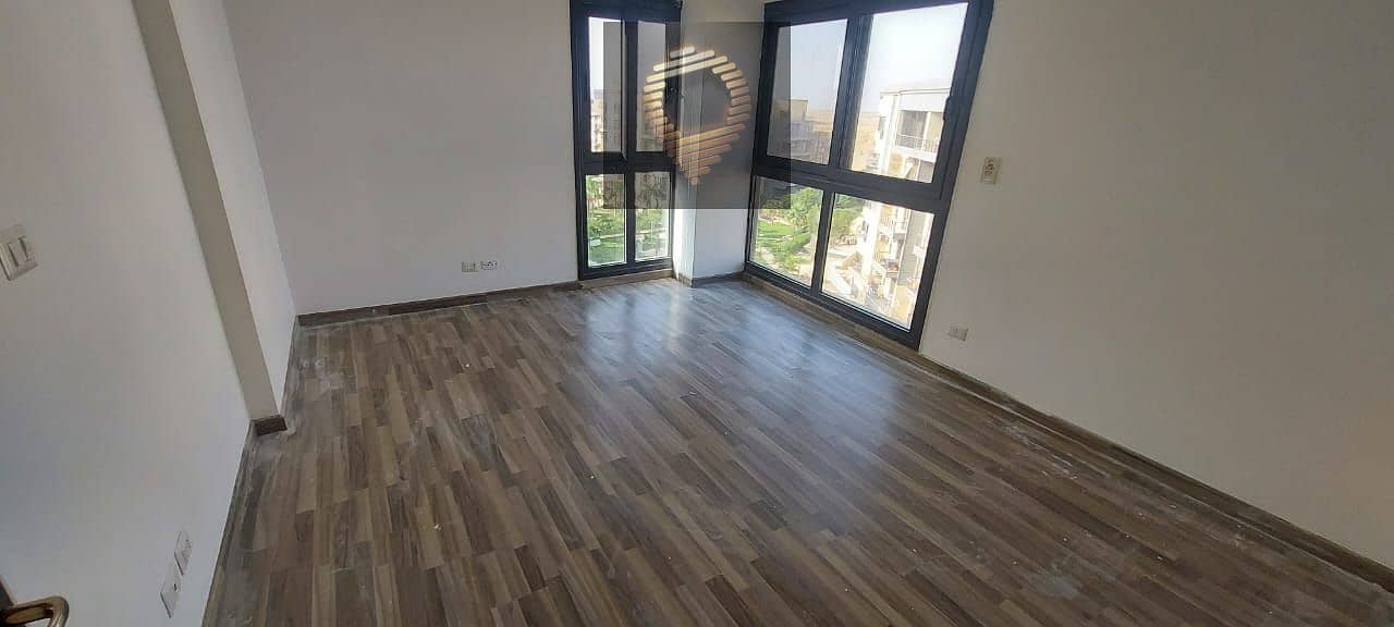 8 WhatsApp Image 2025-11-06 at 10.22. 01 AM (1). jpeg