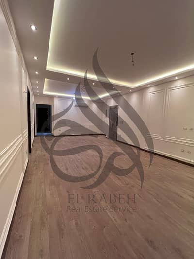 شقة 4 غرف نوم للايجار في القاهرة الجديدة، القاهرة - WhatsApp Image 2025-11-19 at 6.12. 50 AM (1). jpeg