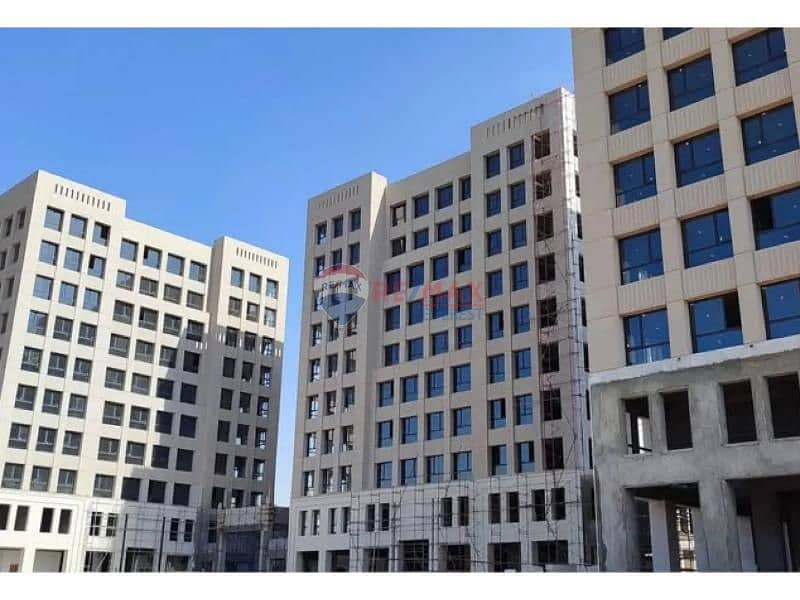 5 8234329-9eb77o. jpg