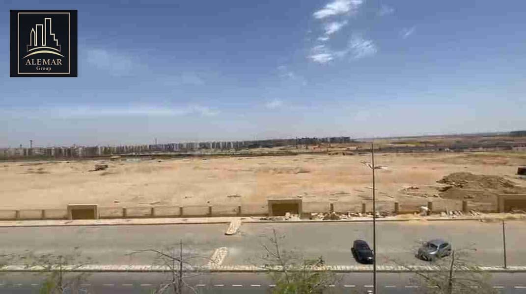 1000302435. jpg 1000302435. jpg