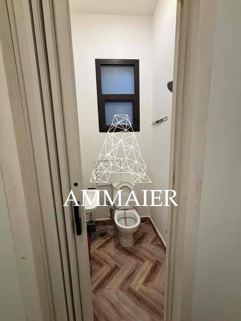 21 00a6267f-6c15-40d2-8a91-cc9912df3da0. jpg