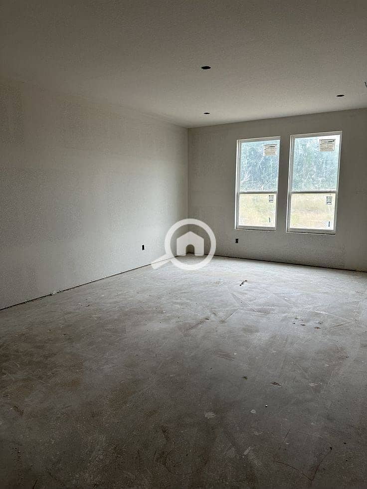 WhatsApp Image 2025-11-08 at 11.06. 34 PM (3). jpeg