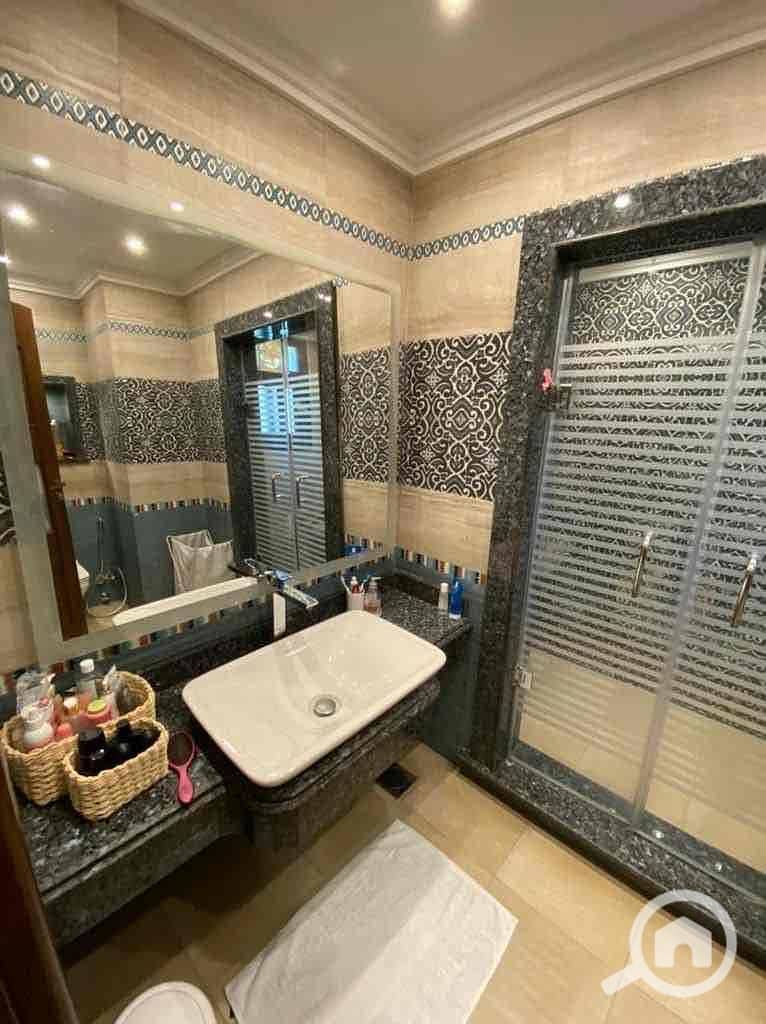 18 83fdb2ef-a5f2-404e-921b-a6e419c1375f. jpg