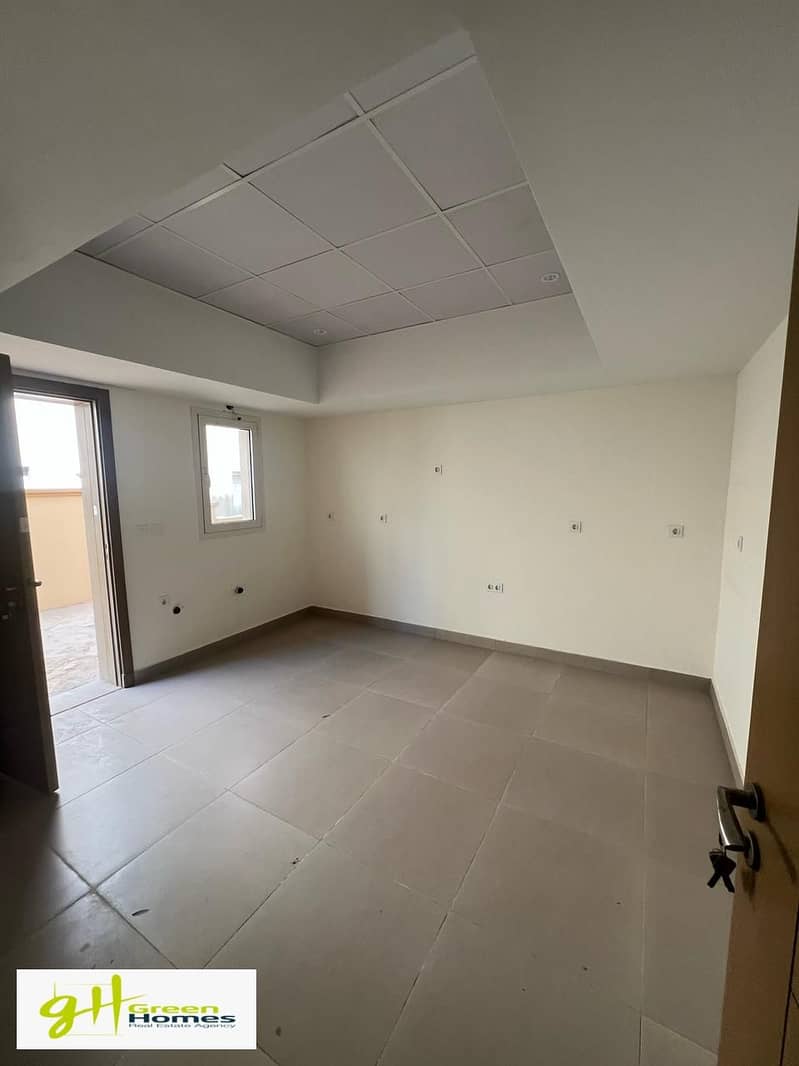 10 WhatsApp Image 2025-04-07 at 10.38. 39 AM. jpeg