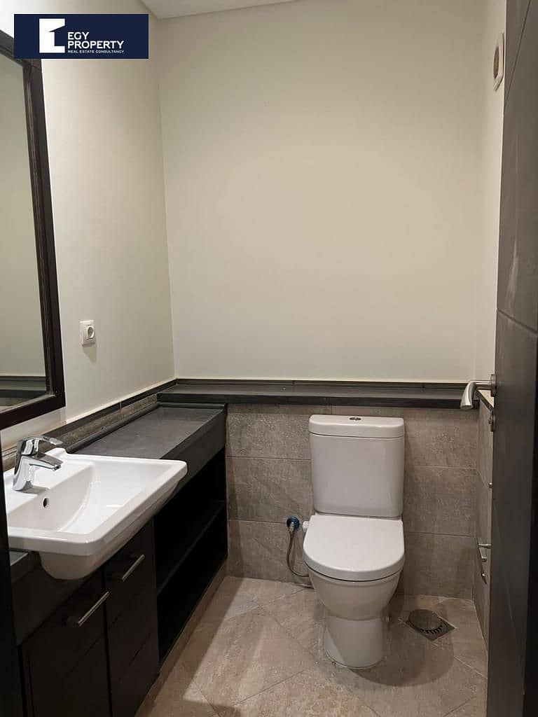 5 _files_663b47cb-7b1d-4b27-b793-fe0f1678ed0e. jpeg