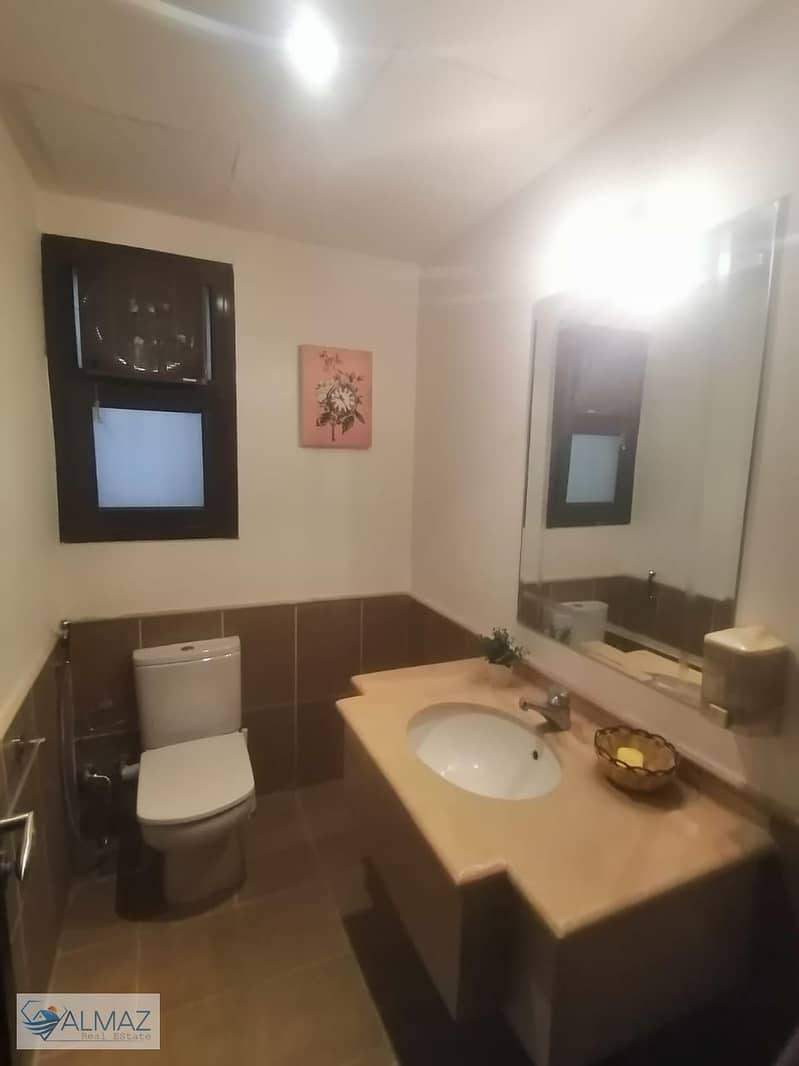 12 WhatsApp Image 2025-11-19 at 4.34. 35 PM (1). jpeg