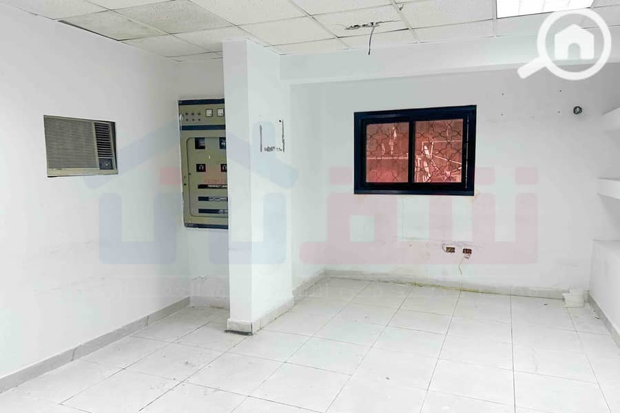 9 WhatsApp Image 2025-11-13 at 4.03. 15 PM (2). jpg