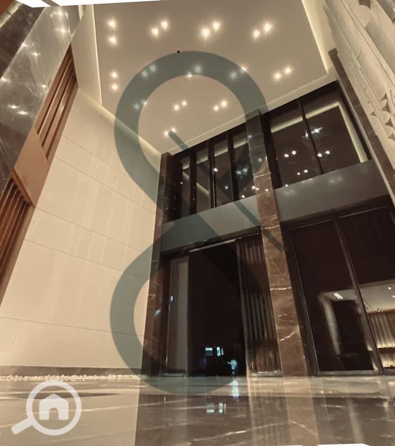 13 PHOTO-2025-11-19-16-18-34 13. jpeg