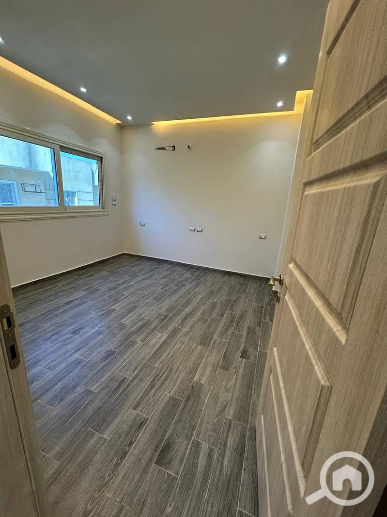 3 WhatsApp Image 2025-11-19 at 15.22. 50. jpeg