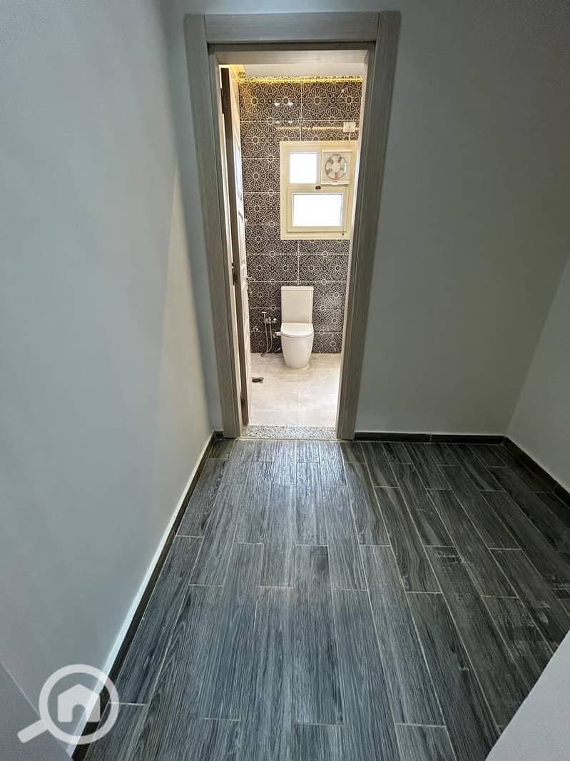 6 WhatsApp Image 2025-11-19 at 15.22. 51 (2). jpeg