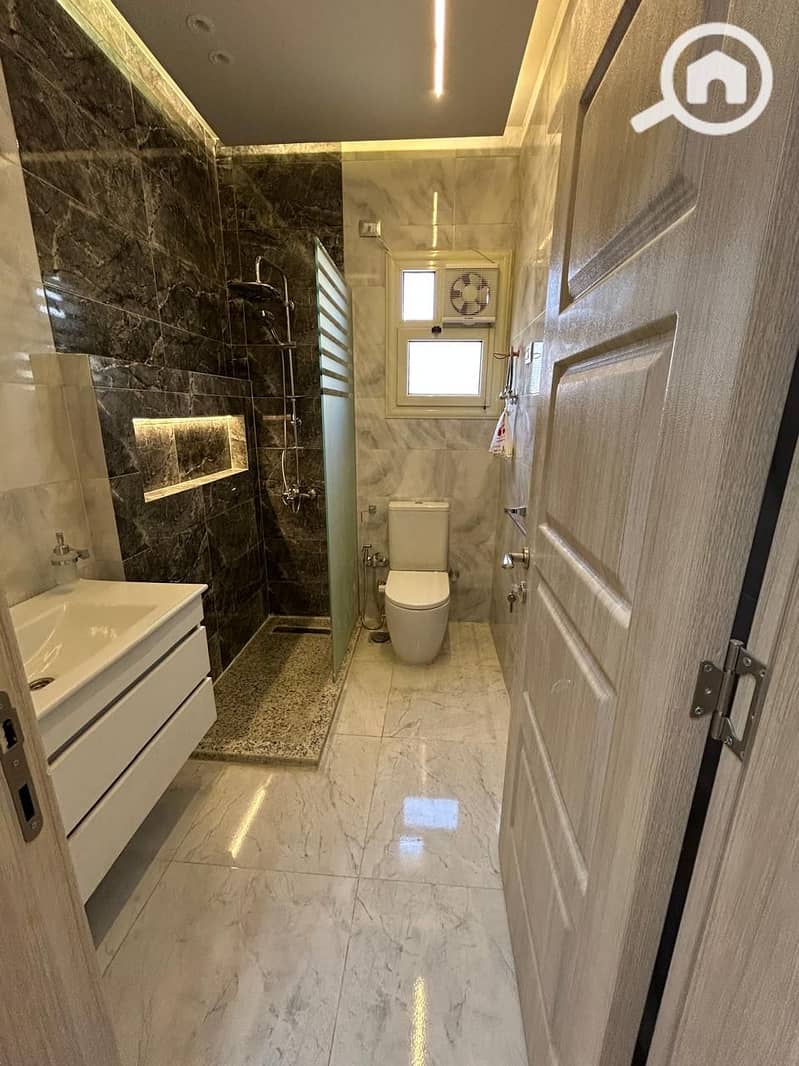 8 WhatsApp Image 2025-11-19 at 15.22. 50 (1). jpeg