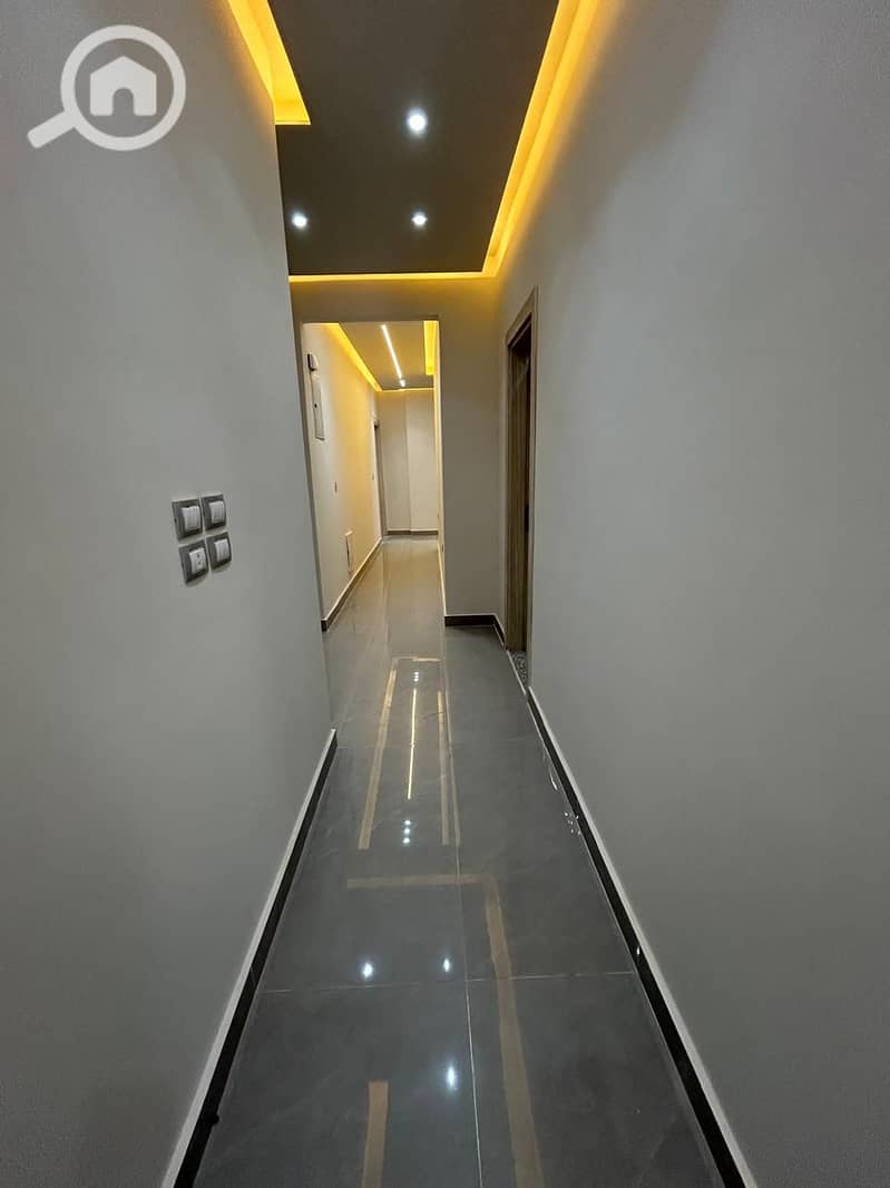 11 WhatsApp Image 2025-11-19 at 15.22. 48 (3). jpeg