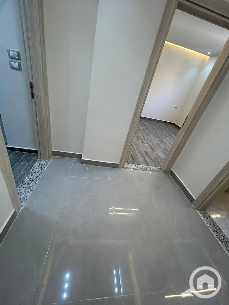 12 WhatsApp Image 2025-11-19 at 15.22. 49 (1). jpeg