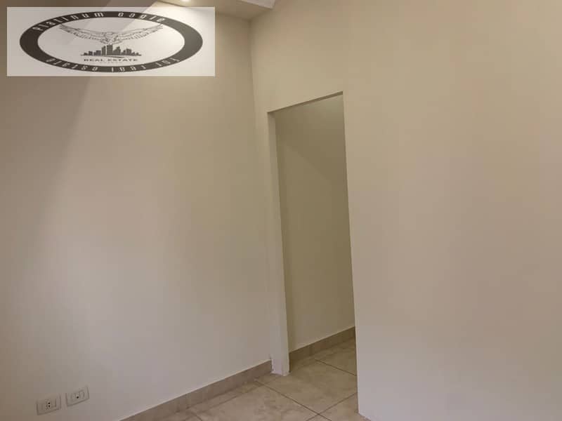 7 7d39e96c-51d8-4dc3-81a6-46c9562af04b. jpg