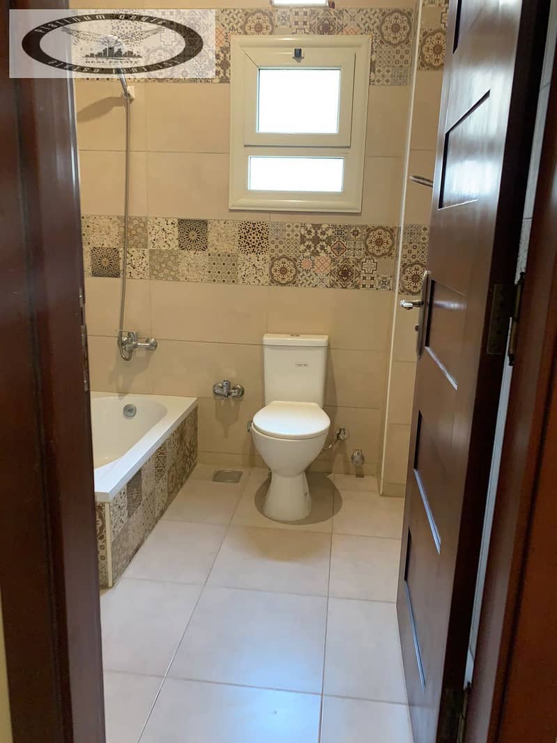 15 f0bab8fb-9286-4761-ba2a-b0844d4c21ca. jpg