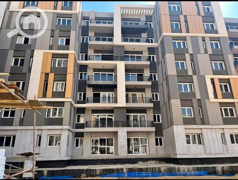 6 519427991_24983169551283793_5375031301025766796_n. jpg