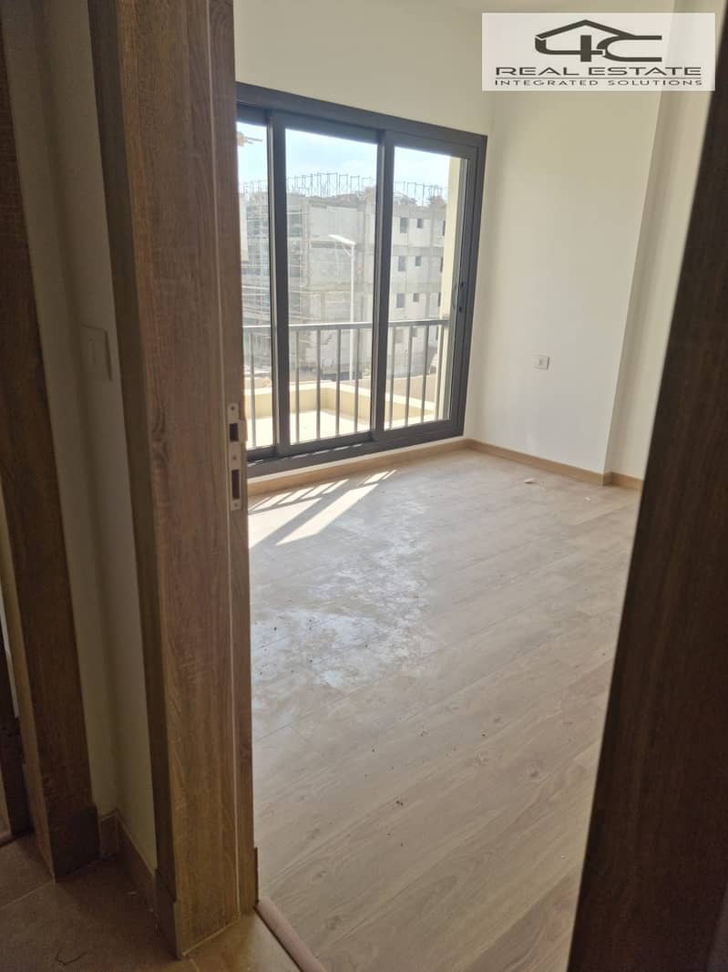 6 WhatsApp Image 2025-11-18 at 8.49. 51 PM (5). jpeg