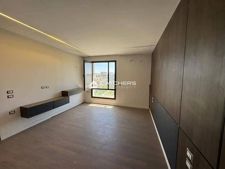 10 526610776_122219129654105323_2055106407699406500_n. jpg