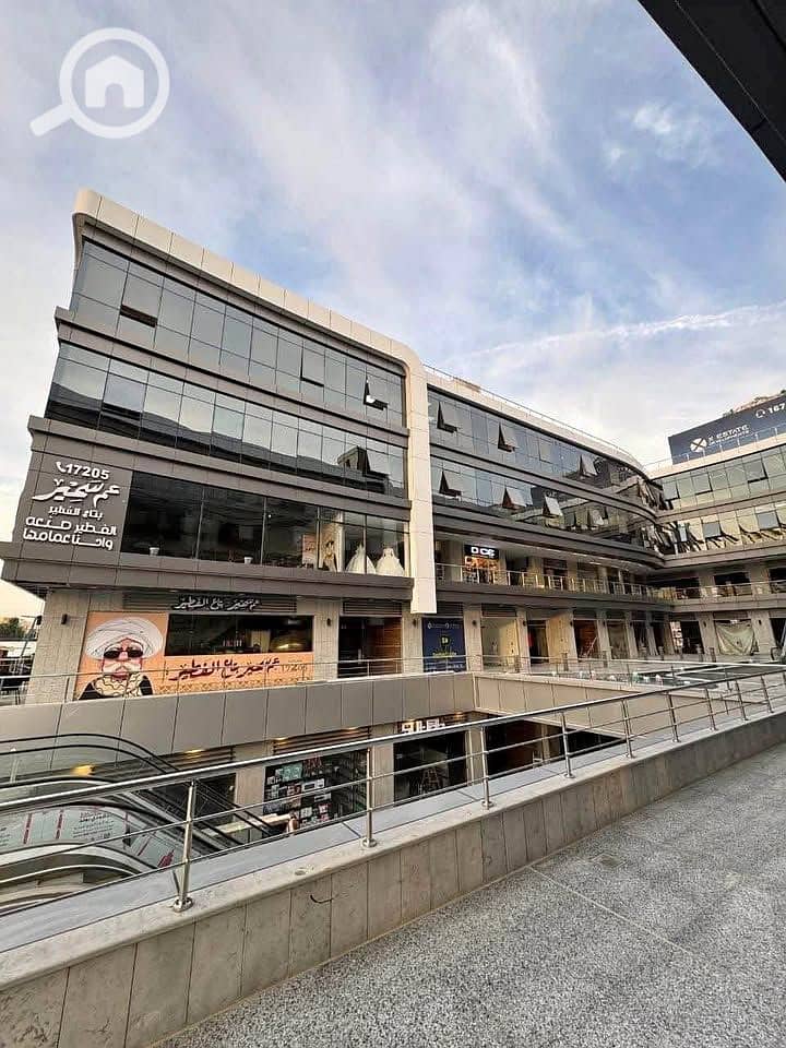 6 528246810_527085670462027_4416526862031085439_n. jpg