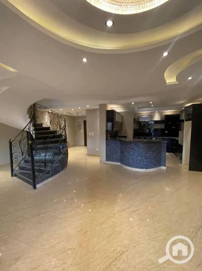 دوبلكس 3 غرف نوم للايجار في الشيخ زايد، الجيزة - IMG-20250415-WA0052. jpg