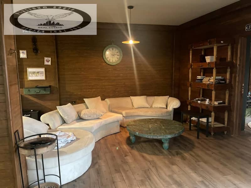 5 5decfc38-209d-4652-89d8-b091c47ddb56. jpg