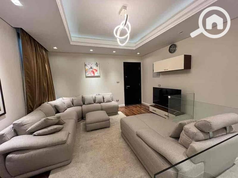 6 e3f77a45-1383-4785-932a-bb87ed195bf9. jpg