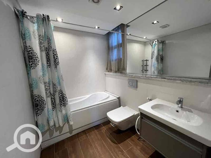 7 0e624ca4-7a6d-4128-91fa-de849d0da69b. jpg