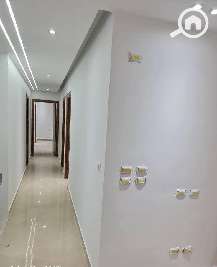 5 d8a53f2f-2930-4657-b17b-6ec53c477e4f. jpeg