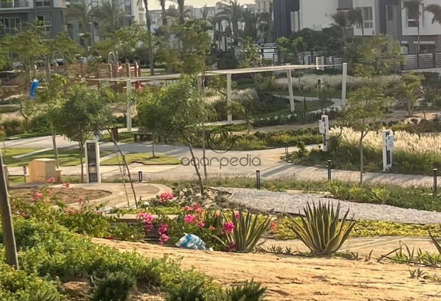 8 ca2f7047-d6d2-4ad5-9740-0adcc8dfb59b. jpg