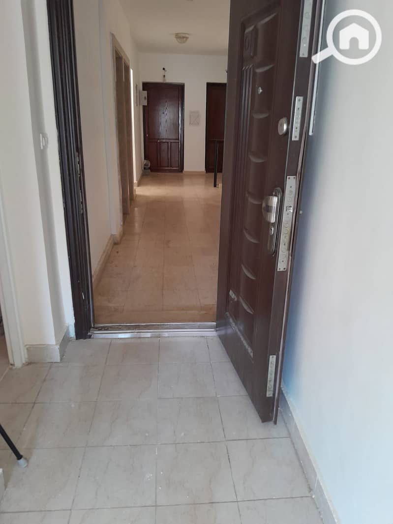 4 WhatsApp Image 2025-11-17 at 17.04. 41. jpeg