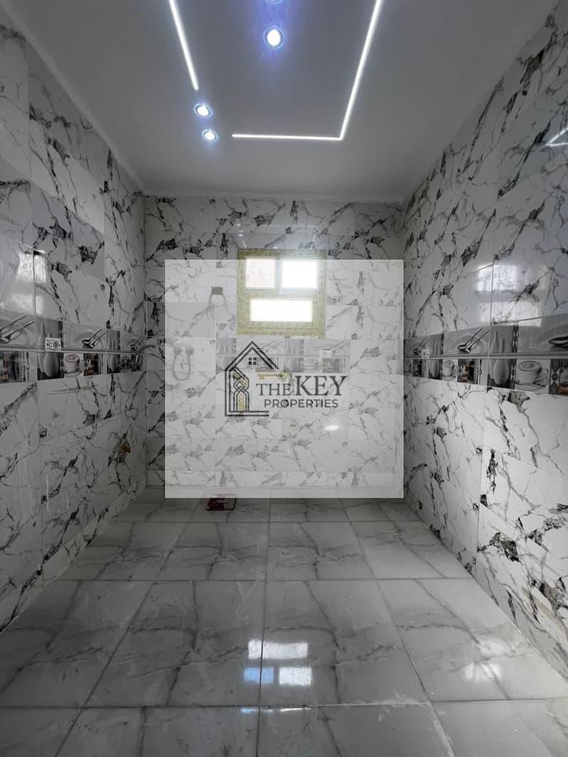 7 d0721fbd-091c-4f7a-b798-5fe6804ae33e. jpg