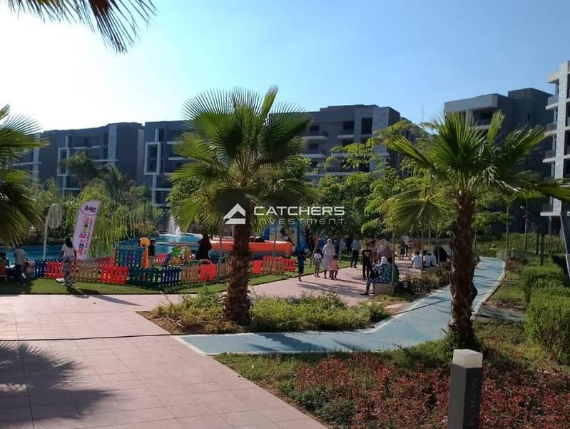 8 578645700_1897981414490017_8740056935610342696_n. jpg