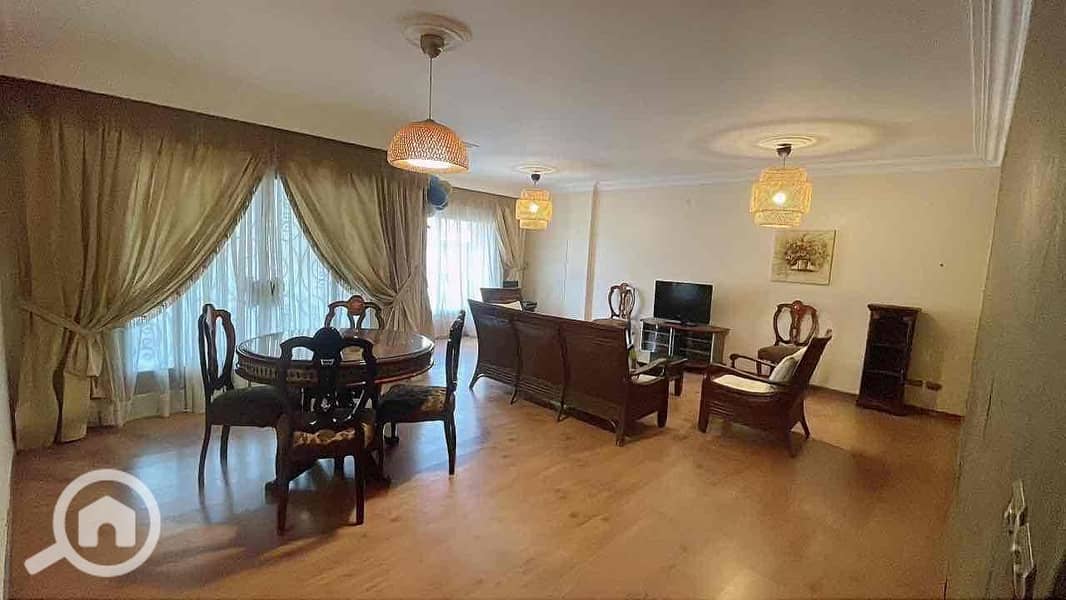 4 7d093f32-1126-4307-9d1b-19cf26ea03e4. jpg