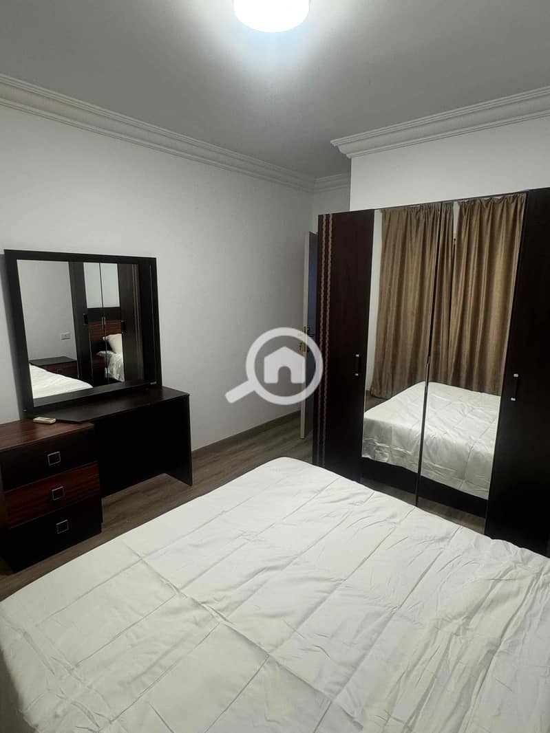 12 b93325aa-fd4e-4156-b56b-a8259e6d0660. jpg