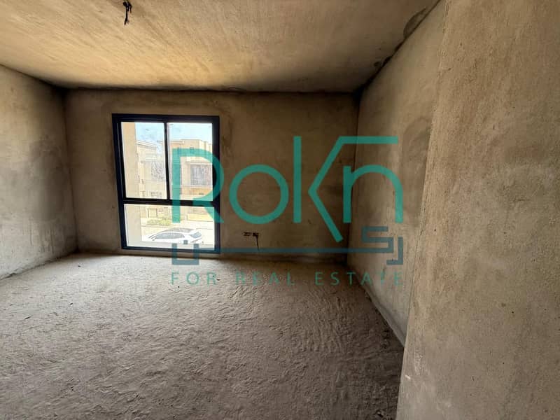 6 WhatsApp Image 2025-10-26 at 4.05. 56 PM. jpeg