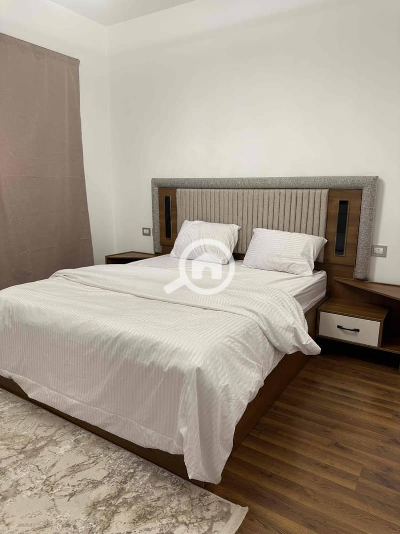 12 0dc8032f-48ec-4c0d-a01b-ae09a6837e09. jpg