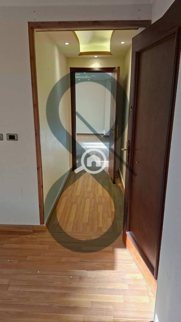 6 PHOTO-2025-11-19-16-25-10 2. jpeg