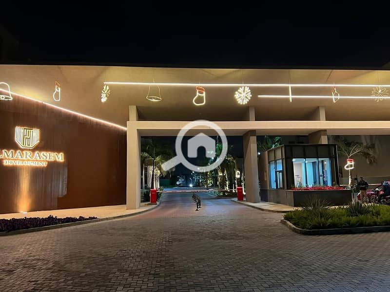 4 5452f3dd-43d8-4f85-9de4-c3d39fe075ea. jpg