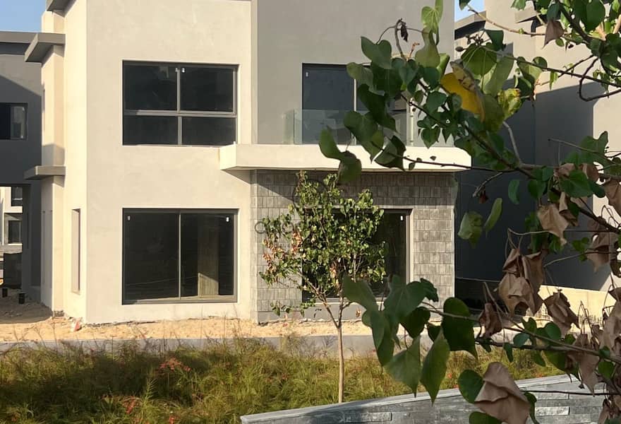 8 eb5b6383-8ad4-4901-8037-c494f61baa9e. jpg