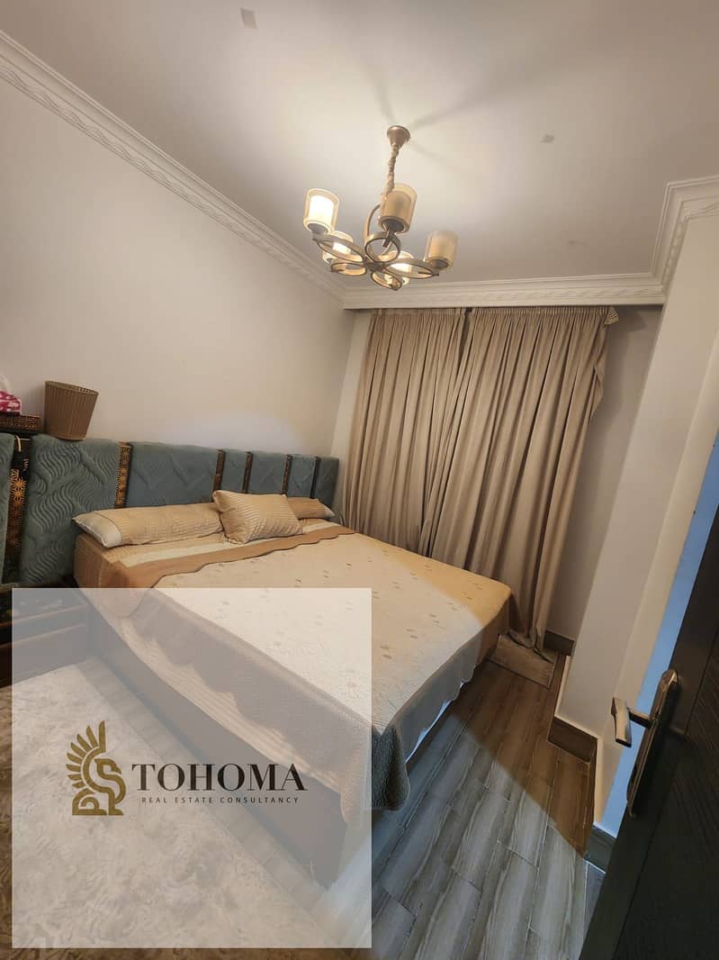 10 891933f4-056d-4ac2-b66a-7e1cb1f2bb98. jpg