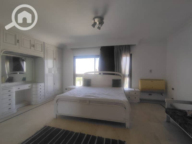 8 da750ac2-6159-4c87-b5bb-9389e8e05a6c. jpeg