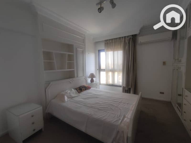 18 2d9de16a-53e0-4d1a-908a-08699310f653. jpeg