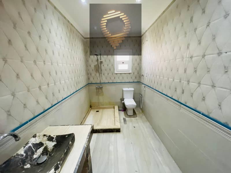 6 WhatsApp Image 2025-11-02 at 10.30. 22 AM (1). jpeg