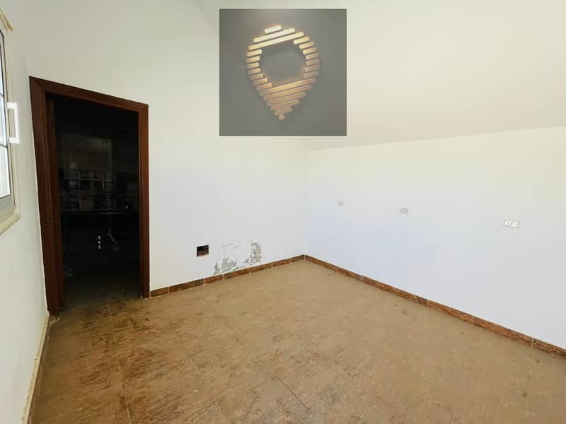 8 WhatsApp Image 2025-11-02 at 10.30. 25 AM. jpeg