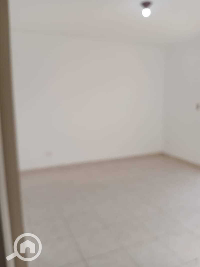 8 9f130bcc-d1cc-4340-8abf-1b65c3731300. jpeg