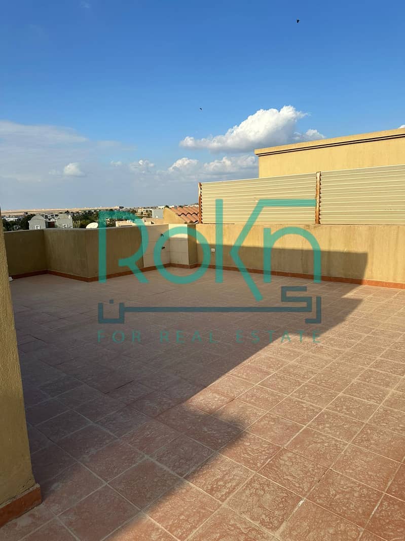 4 4d881029-12b7-4c13-b18a-c6e4c7f06ad6. jpg