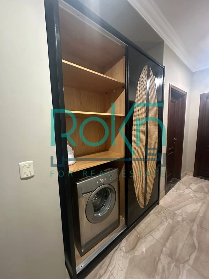 7 e47e70fa-d4b1-4d47-b22d-5a0a87d5a0f5. jpg