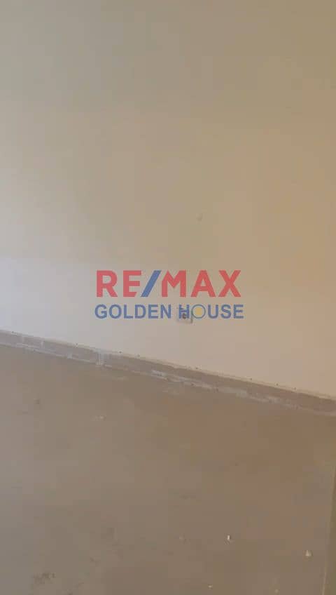 16 f1d81548-a303-4269-bfbf-d6780bc7825e. jpg