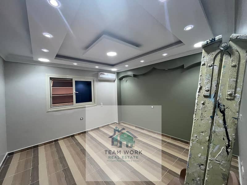 6 93b5f0c7-1f8f-4767-970b-80163fd8fb92. jpg